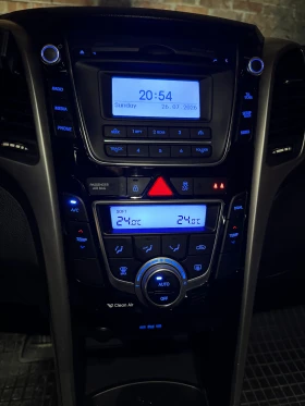 Hyundai I30 1.6 GDI България, снимка 10