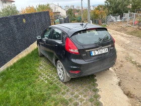 Ford Fiesta 1, 6 газ, снимка 3