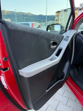 Toyota Yaris | Mobile.bg    13