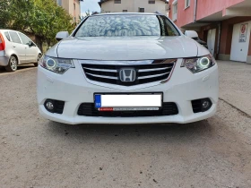Honda Accord Executive Facelift 2.2 i-DTEC - изображение 1