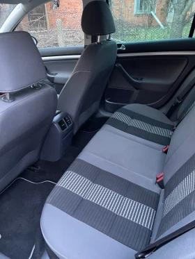 VW Golf INDIVIDUAL EDITION 1.9TDI ЗАПАЗЕН  - 4000 € / 7823.32 лв. - 89569823 10