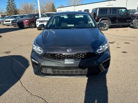 Kia Forte * IVT * CARFAX * ���� �� �� | Mobile.bg � ����� ������ 5