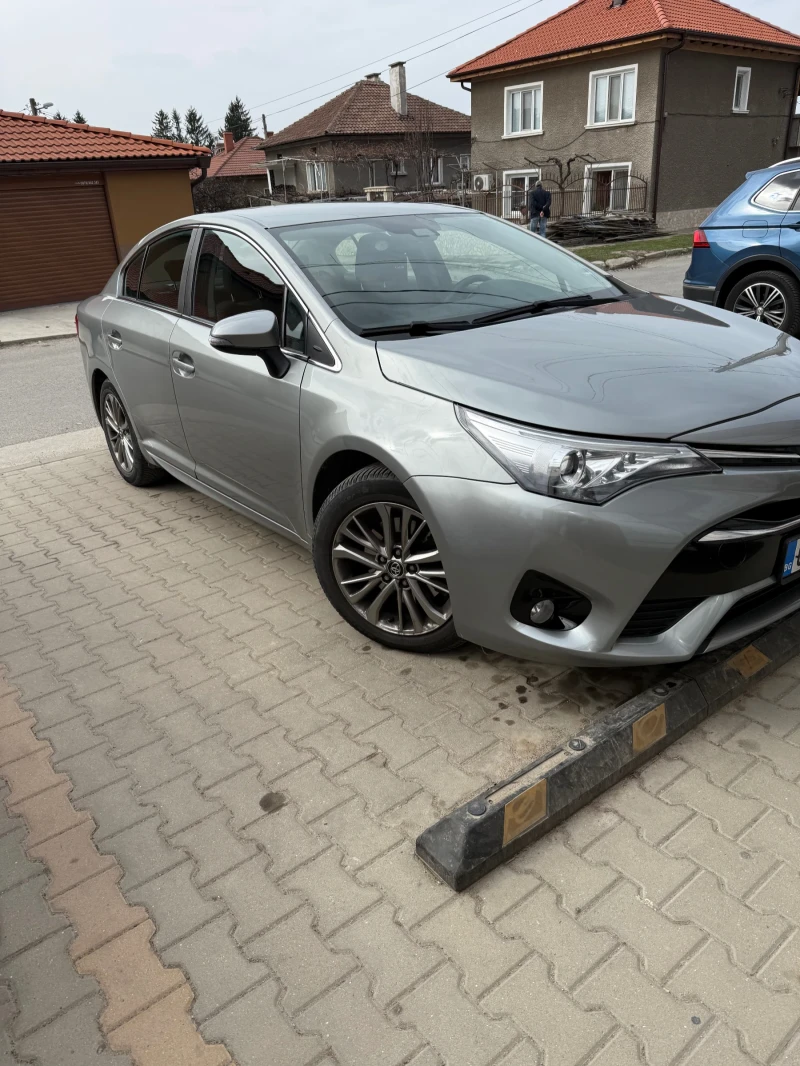 Toyota Avensis 2D-4D, снимка 6 - Автомобили и джипове - 49533355