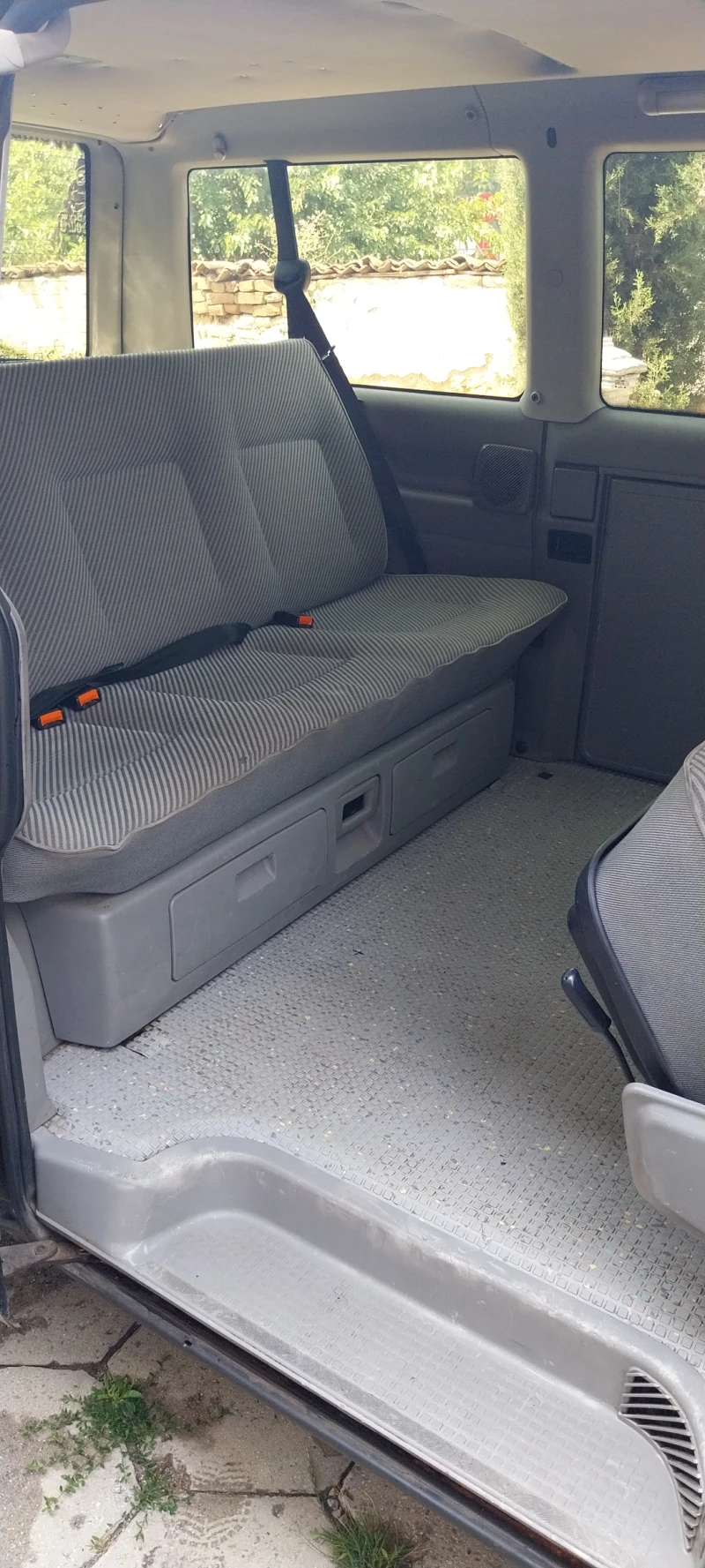 VW Multivan T4, снимка 8 - Автомобили и джипове - 52042478