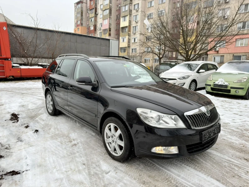 Skoda Octavia 1.8 Б AVTOMAT 160 KC, снимка 2 - Автомобили и джипове - 52043547