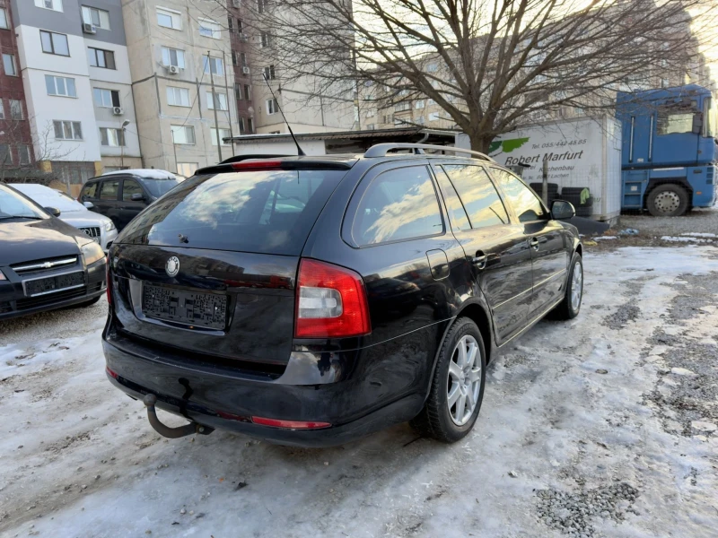 Skoda Octavia 1.8 Б AVTOMAT 160 KC, снимка 7 - Автомобили и джипове - 52043547