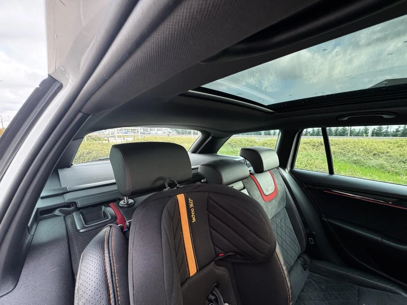 Skoda Octavia VRS, снимка 11 - Автомобили и джипове - 52488000