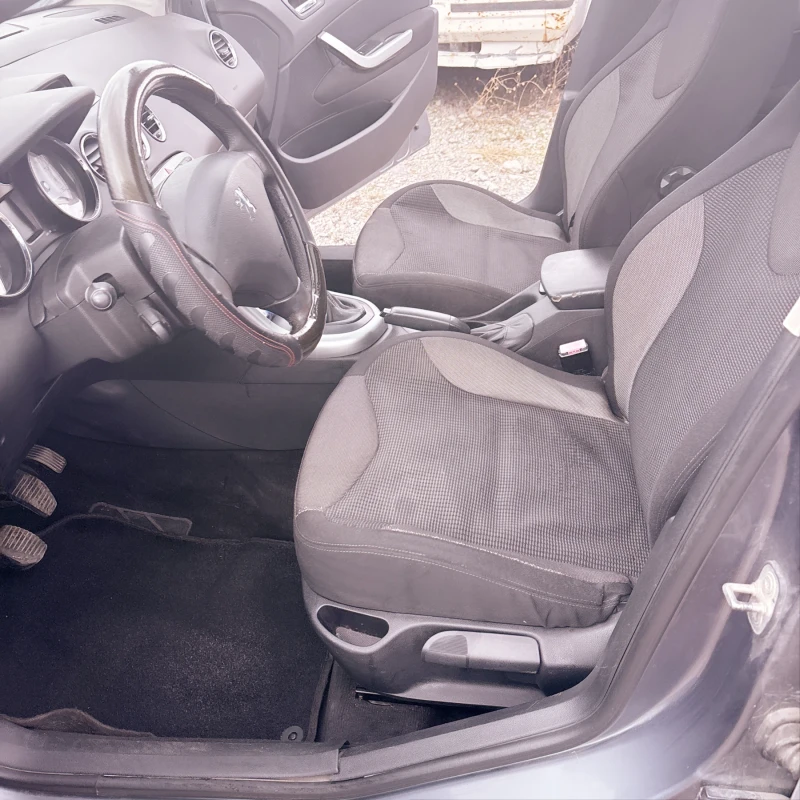 Peugeot 308 панорама, снимка 10 - Автомобили и джипове - 52332645