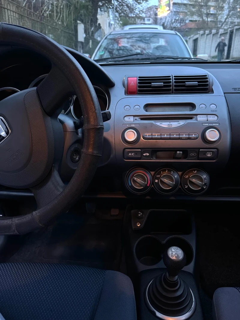 Honda Jazz, снимка 11 - Автомобили и джипове - 52339262