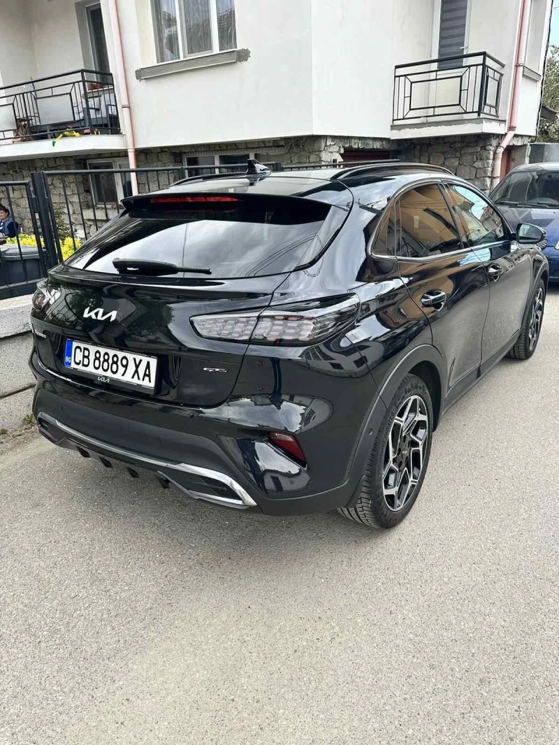 Kia XCeed, снимка 4 - Автомобили и джипове - 52399466