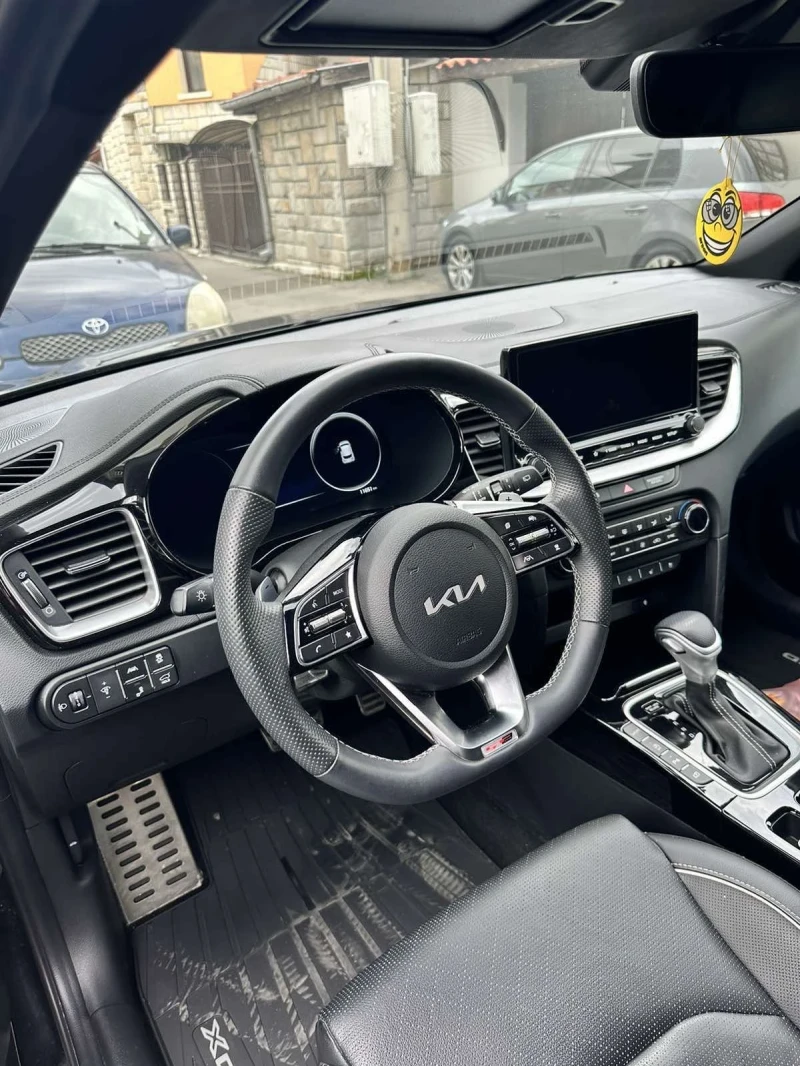 Kia XCeed, снимка 5 - Автомобили и джипове - 52399466
