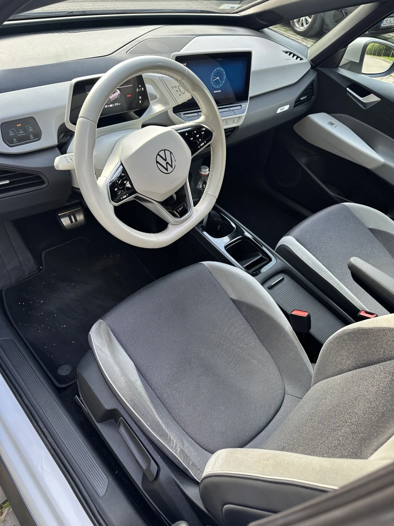 VW ID.3 PURE, снимка 8 - Автомобили и джипове - 53020382