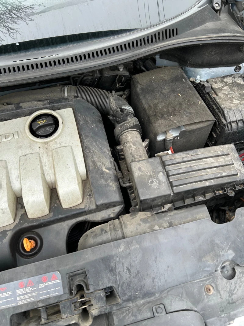 Seat Altea 1.9 тди 105кс, снимка 16 - Автомобили и джипове - 52825138