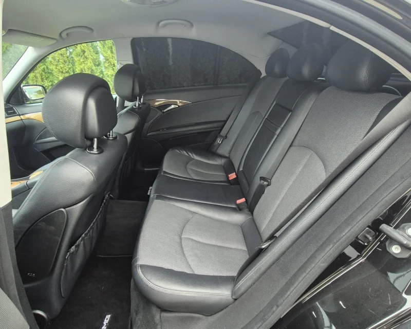 Mercedes-Benz E 320 EVO Avantgarde , снимка 12 - Автомобили и джипове - 53056597