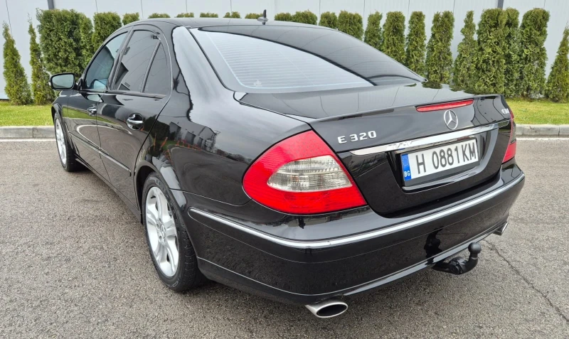 Mercedes-Benz E 320 EVO Avantgarde , снимка 7 - Автомобили и джипове - 53056597