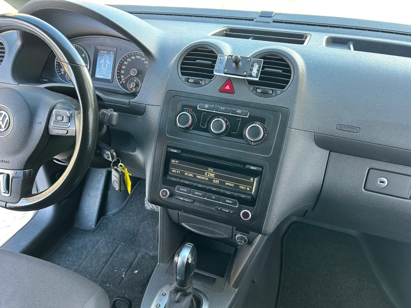 VW Caddy 1.6TDI LONG DSG , снимка 9 - Автомобили и джипове - 53342128