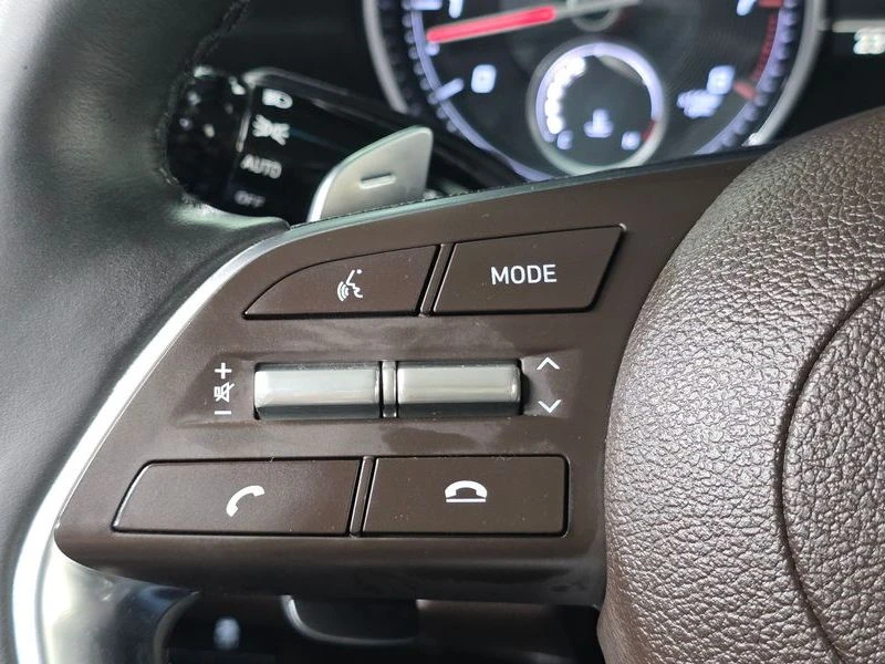 Hyundai Grandeur 2.5 Automatic, снимка 14 - Автомобили и джипове - 56027961