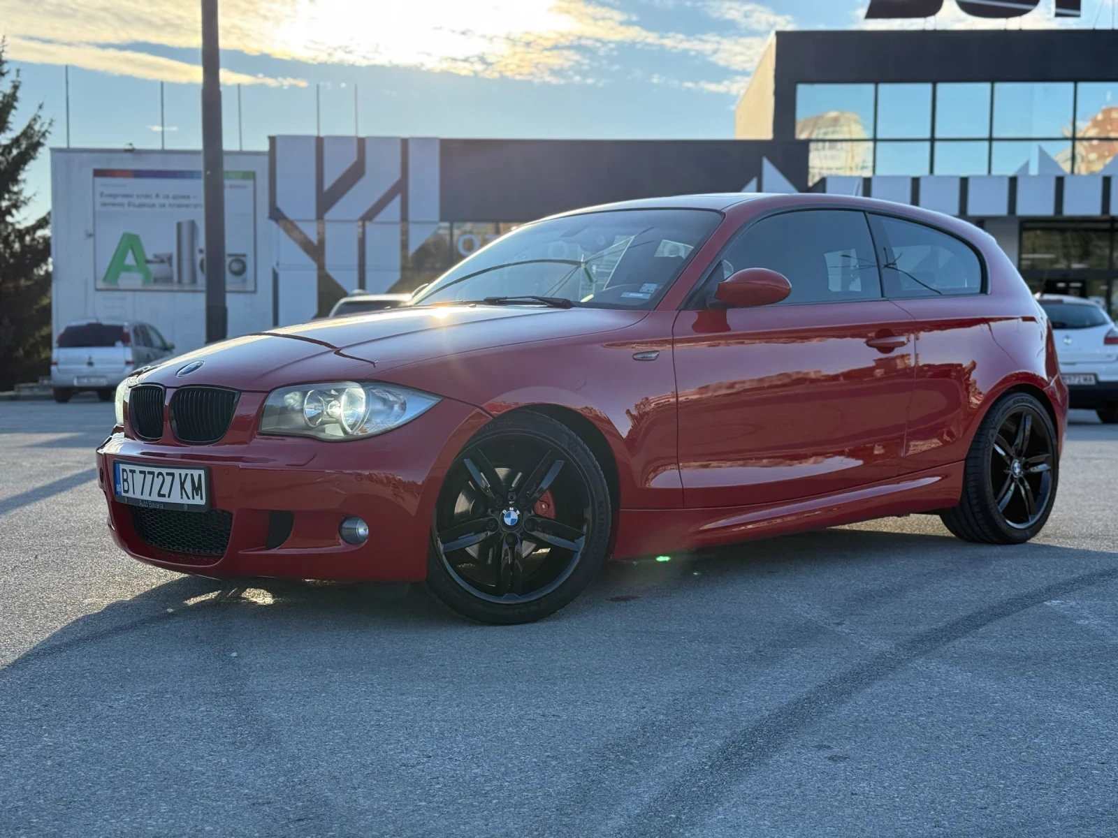 BMW 118, снимка 1