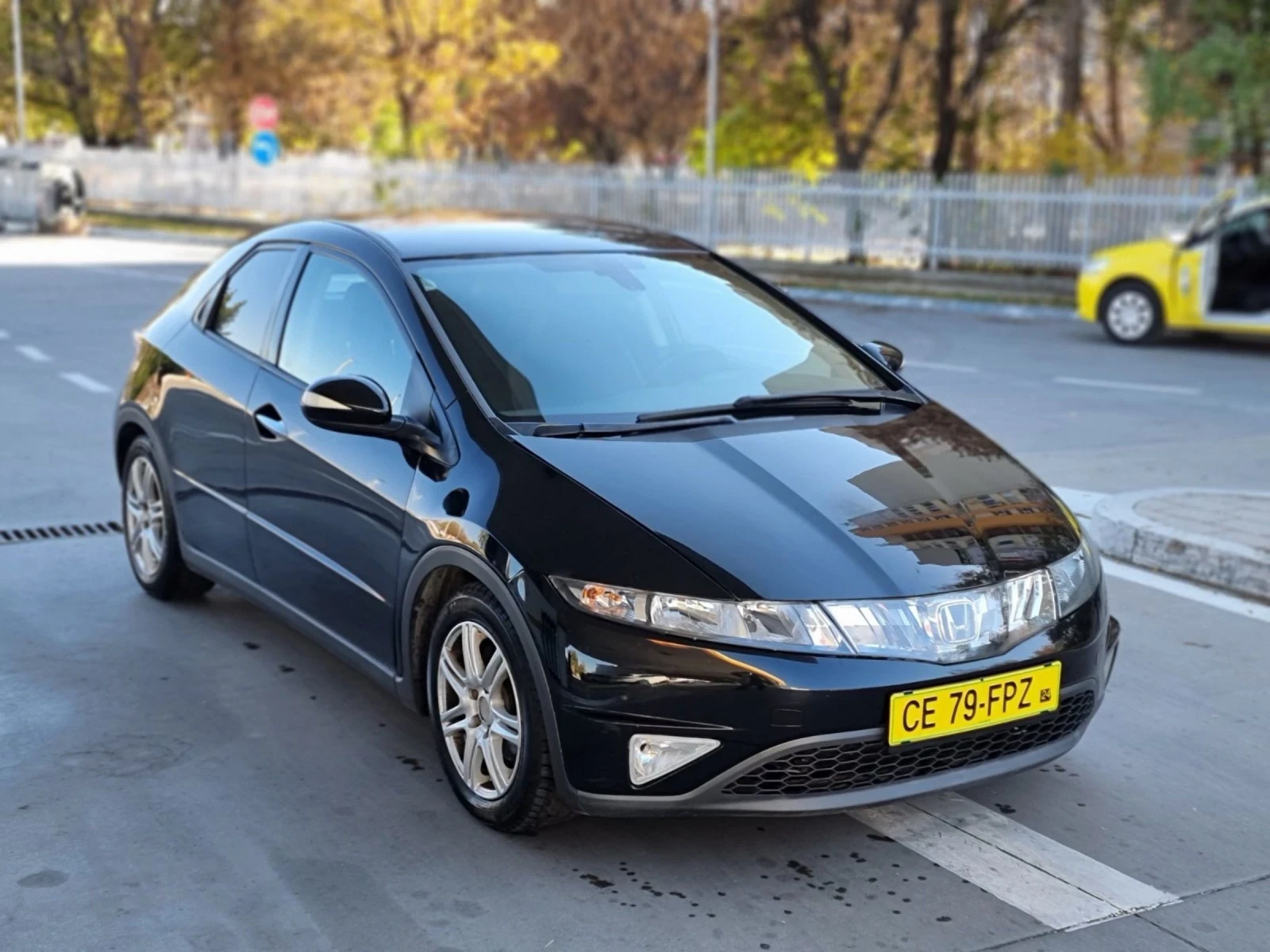 Honda Civic 1.8i-VTEC, 6ск - изображение 3