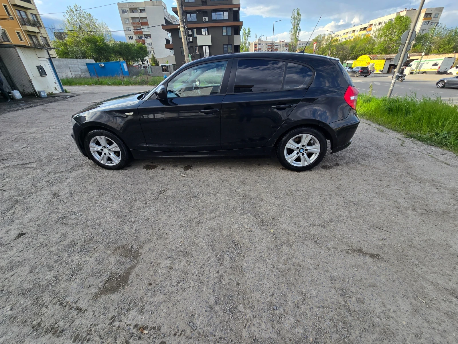 BMW 120 120d - изображение 2