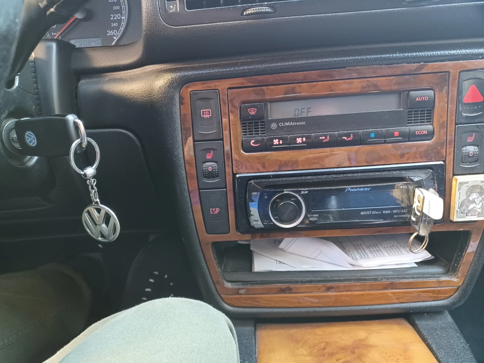 VW Passat  - изображение 5