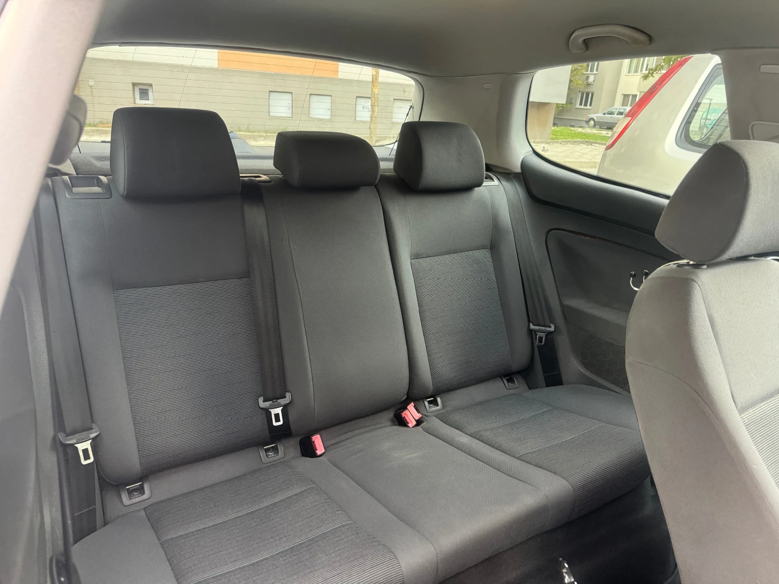 VW Golf  - изображение 7