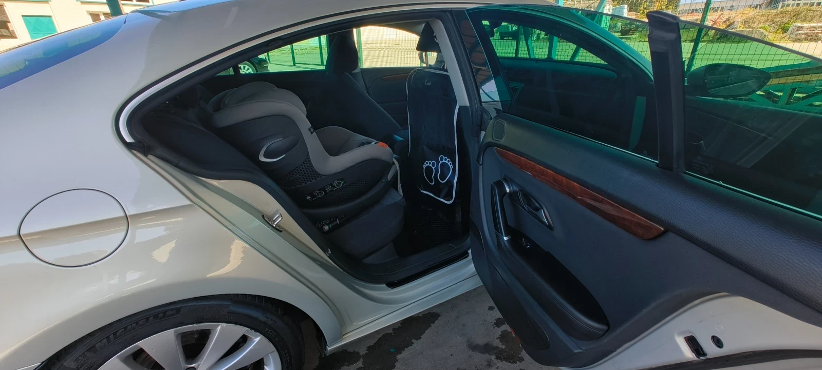 VW CC 2.0 TDI    | Mobile.bg   11