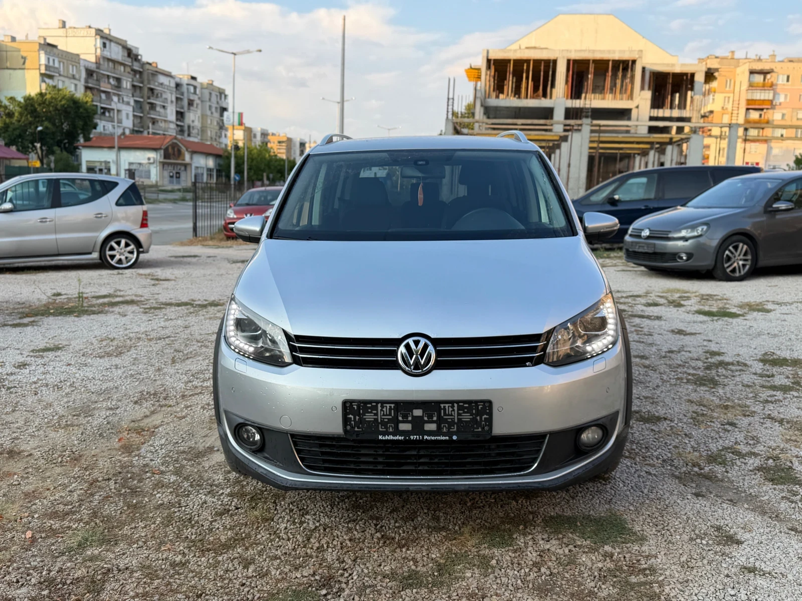 VW Touran 1.6Д CROSS