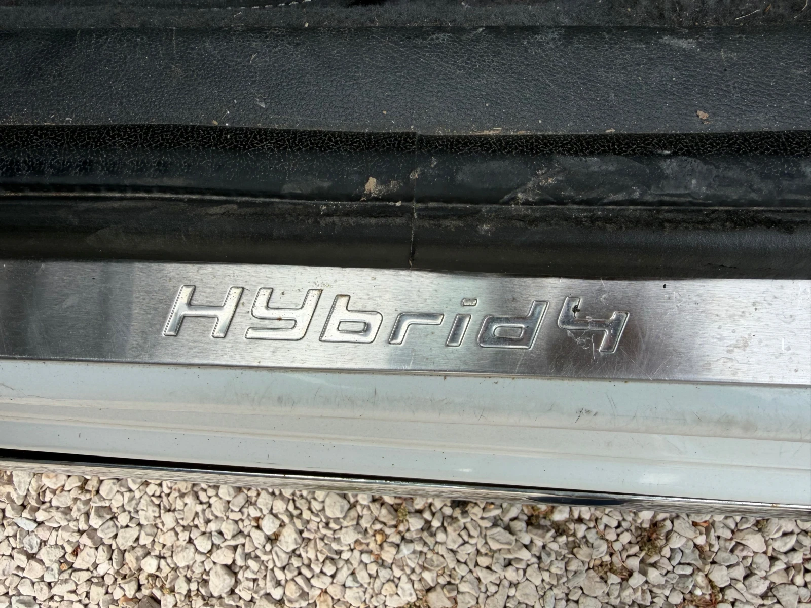 Peugeot 3008 Hybrid 2.0 HDI AVTOMAT 4X4, снимка 10 - Автомобили и джипове - 52043547