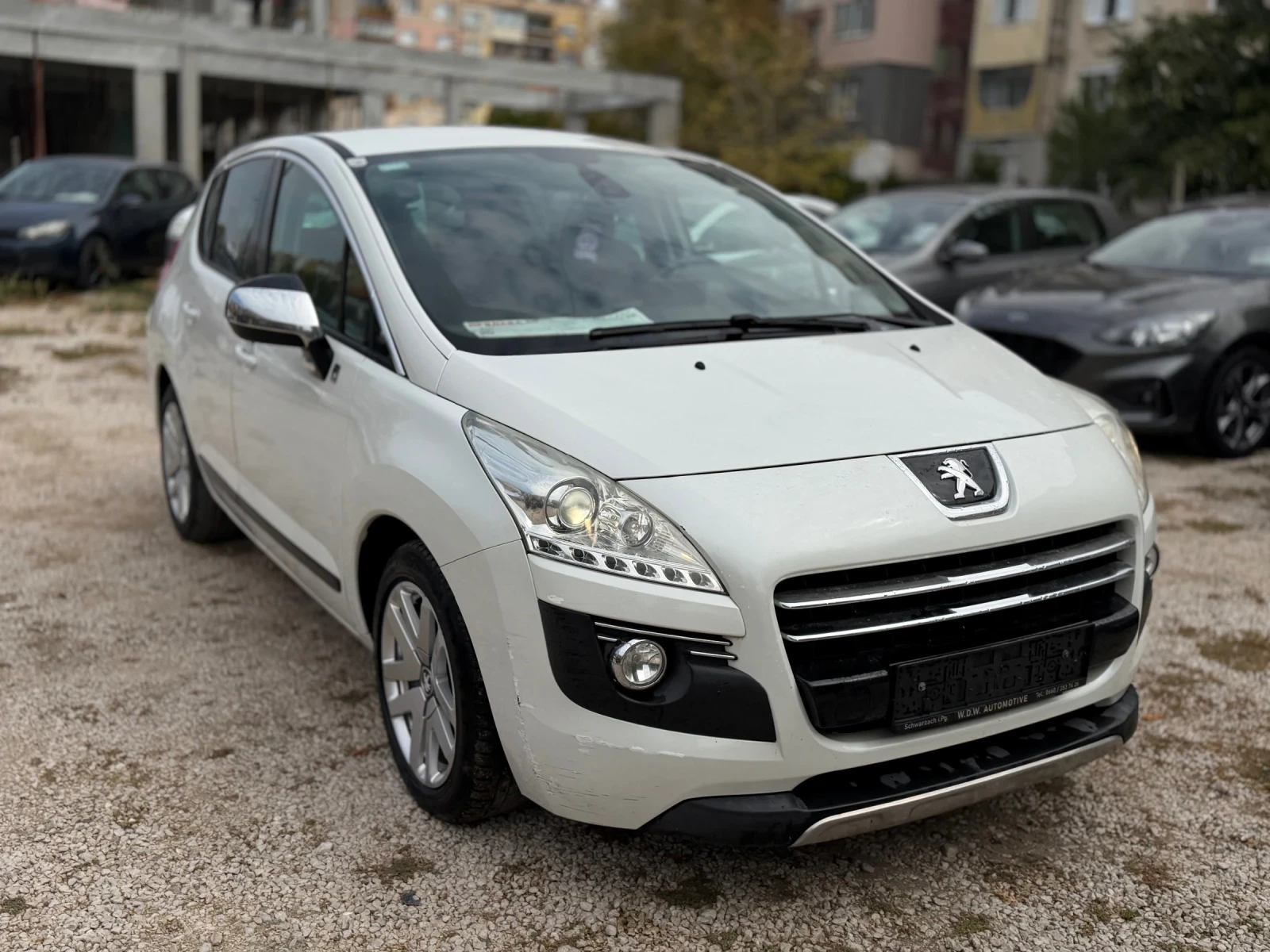 Peugeot 3008 Hybrid 2.0 HDI AVTOMAT 4X4, снимка 2 - Автомобили и джипове - 52043547