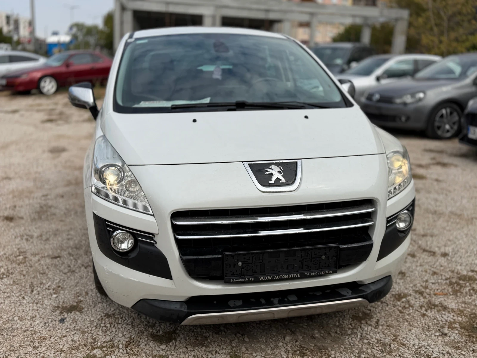 Peugeot 3008 Hybrid 2.0 HDI AVTOMAT 4X4, снимка 9 - Автомобили и джипове - 52043547