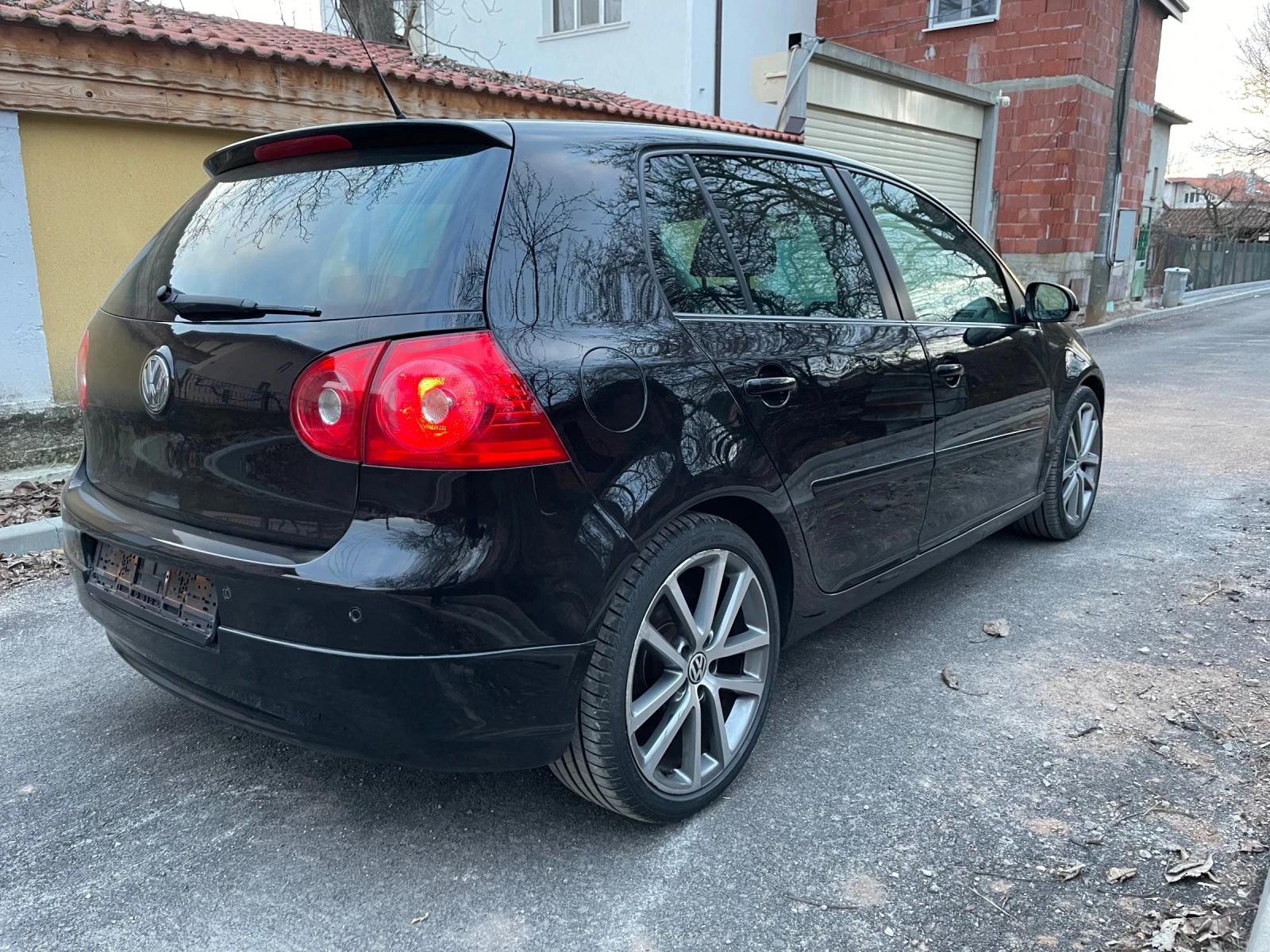 VW Golf INDIVIDUAL EDITION 1.9TDI ЗАПАЗЕН , снимка 3 - Автомобили и джипове - 53774403