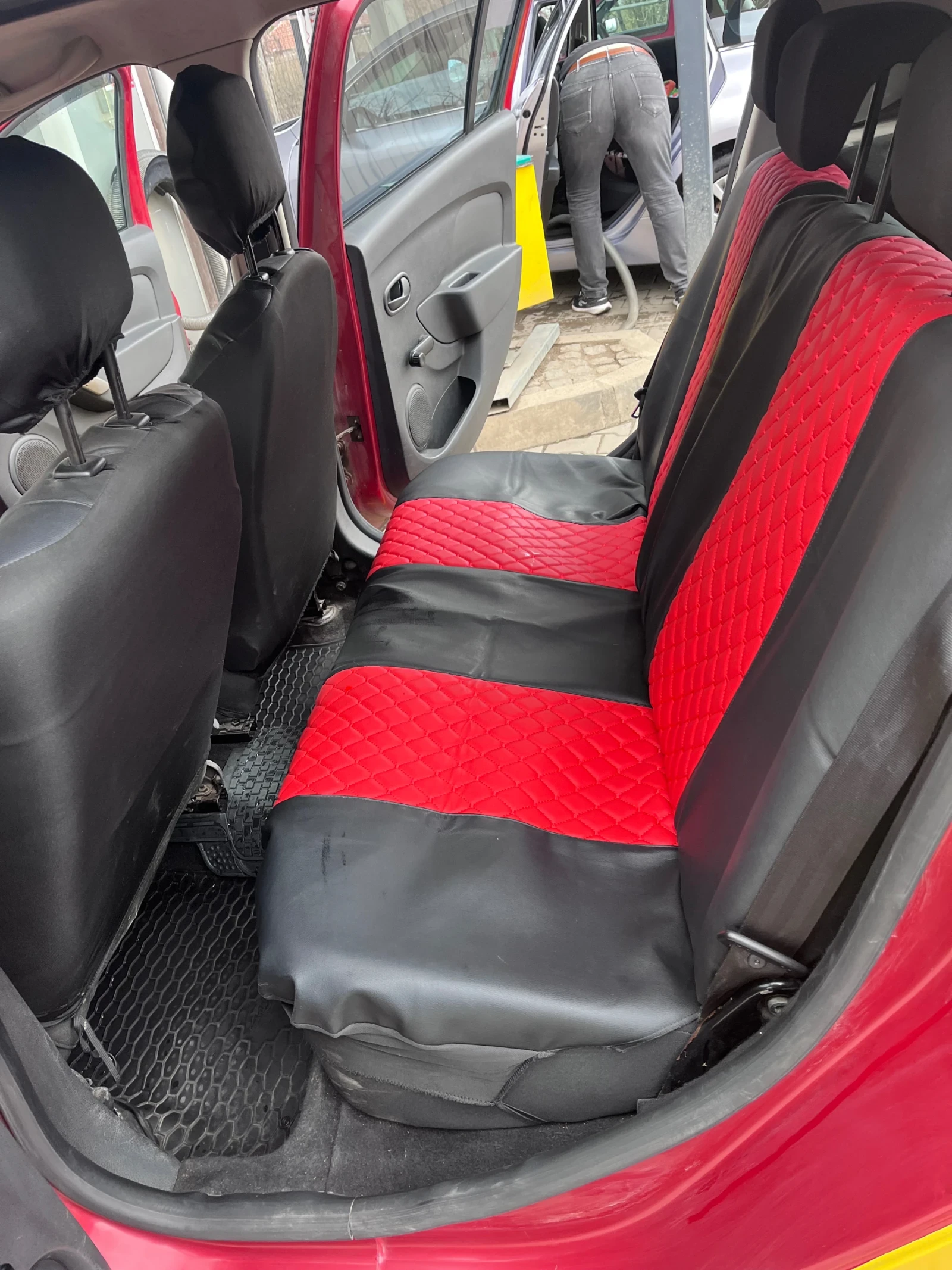 Dacia Sandero, снимка 14 - Автомобили и джипове - 53890269