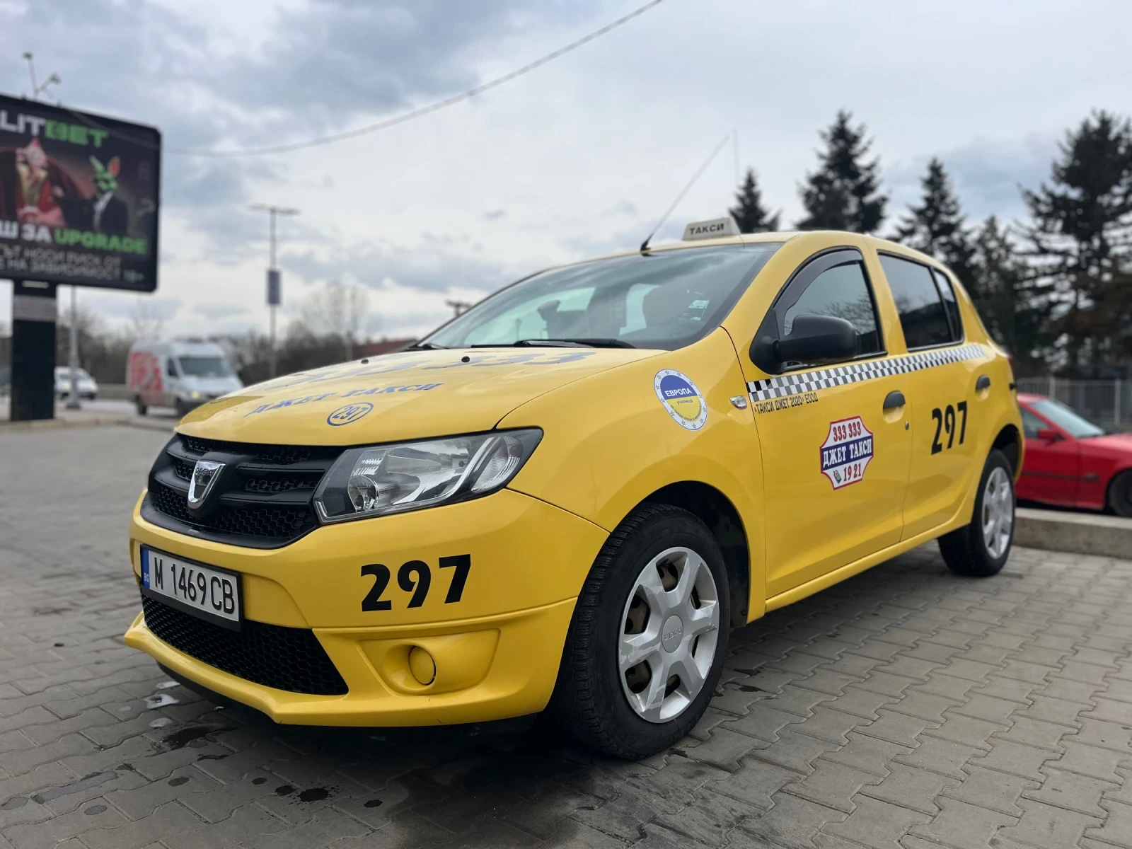 Dacia Sandero, снимка 4 - Автомобили и джипове - 53890269