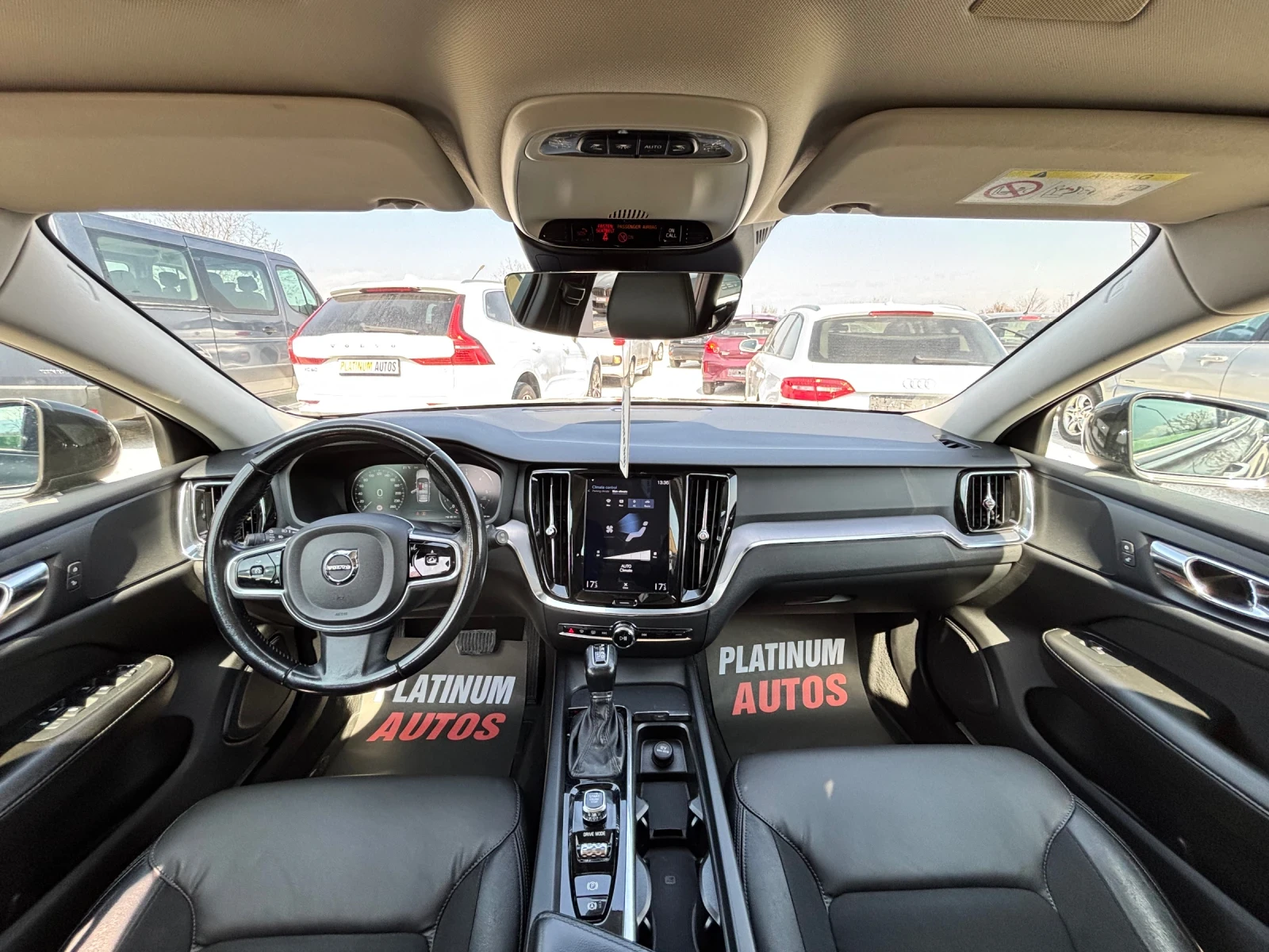 Volvo V60 Cross Country 2.0D/4X4/ДИСТРОНИК/ЕВРО 6 , снимка 12 - Автомобили и джипове - 53981798