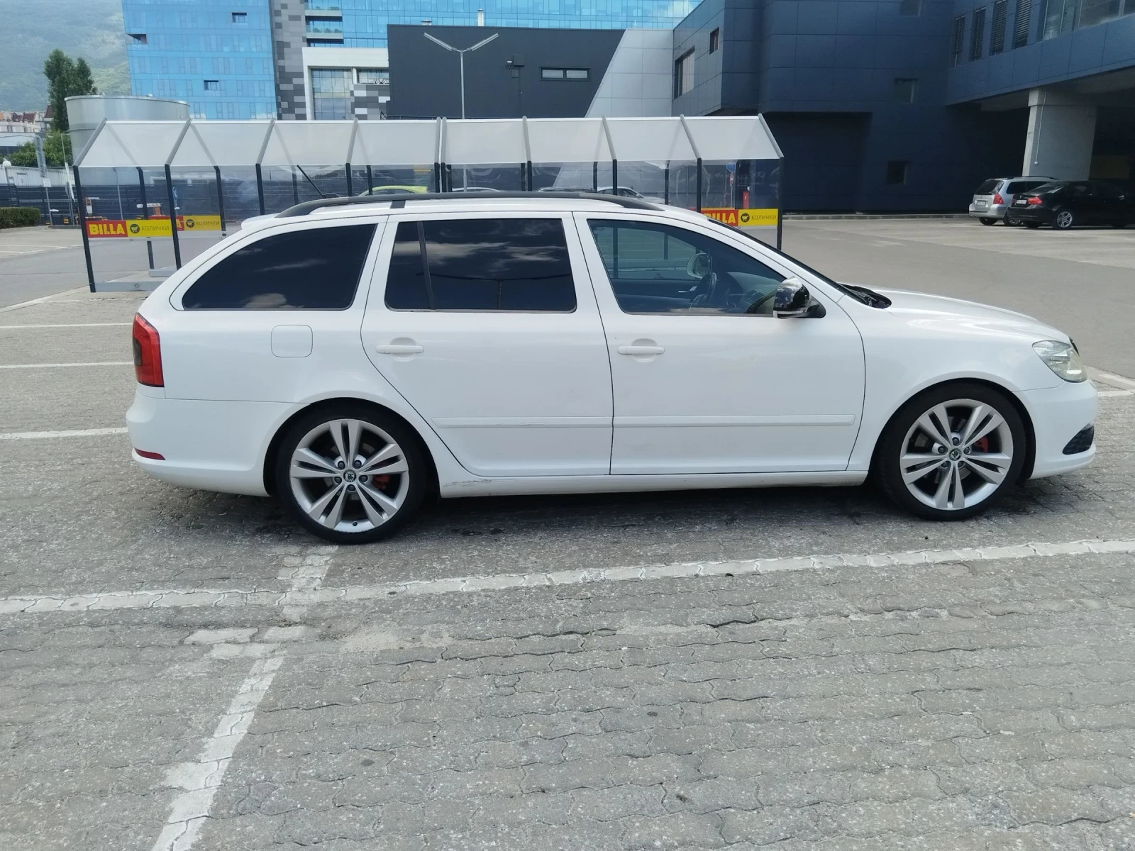 Skoda Octavia VRS / DSG, снимка 4 - Автомобили и джипове - 54366993