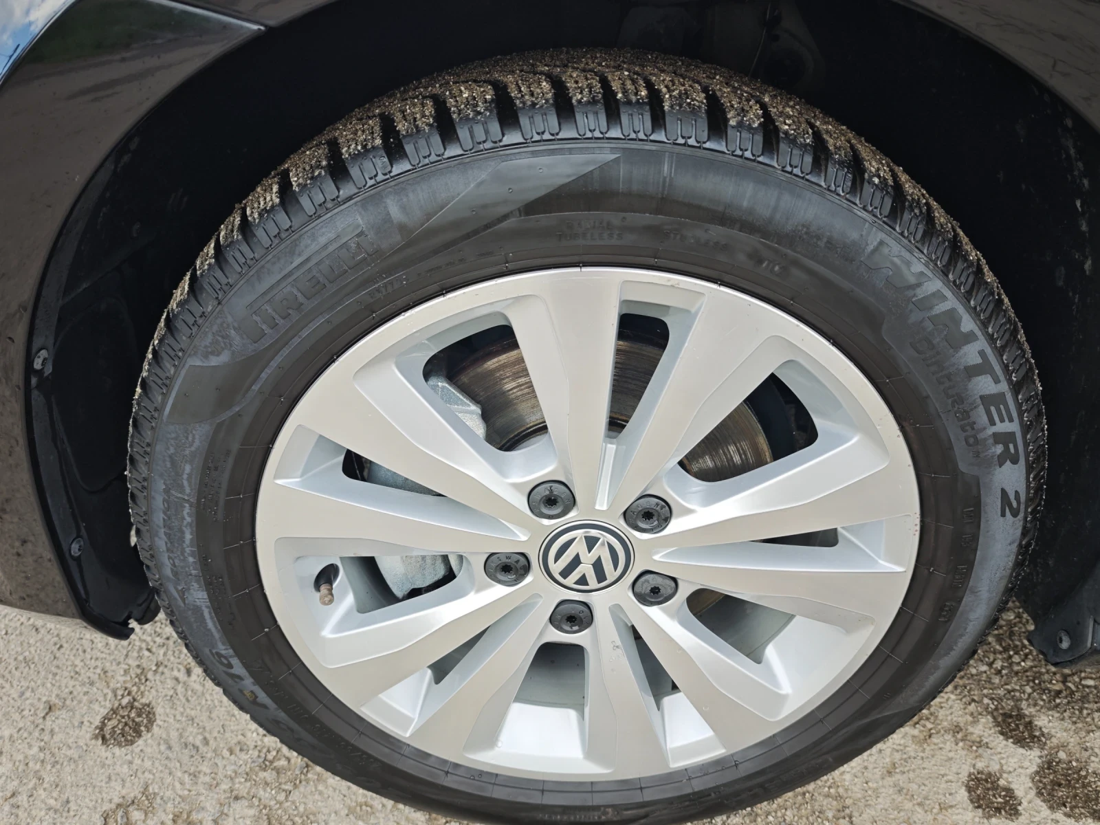 VW Golf 1.6TDI, снимка 15 - Автомобили и джипове - 54395650