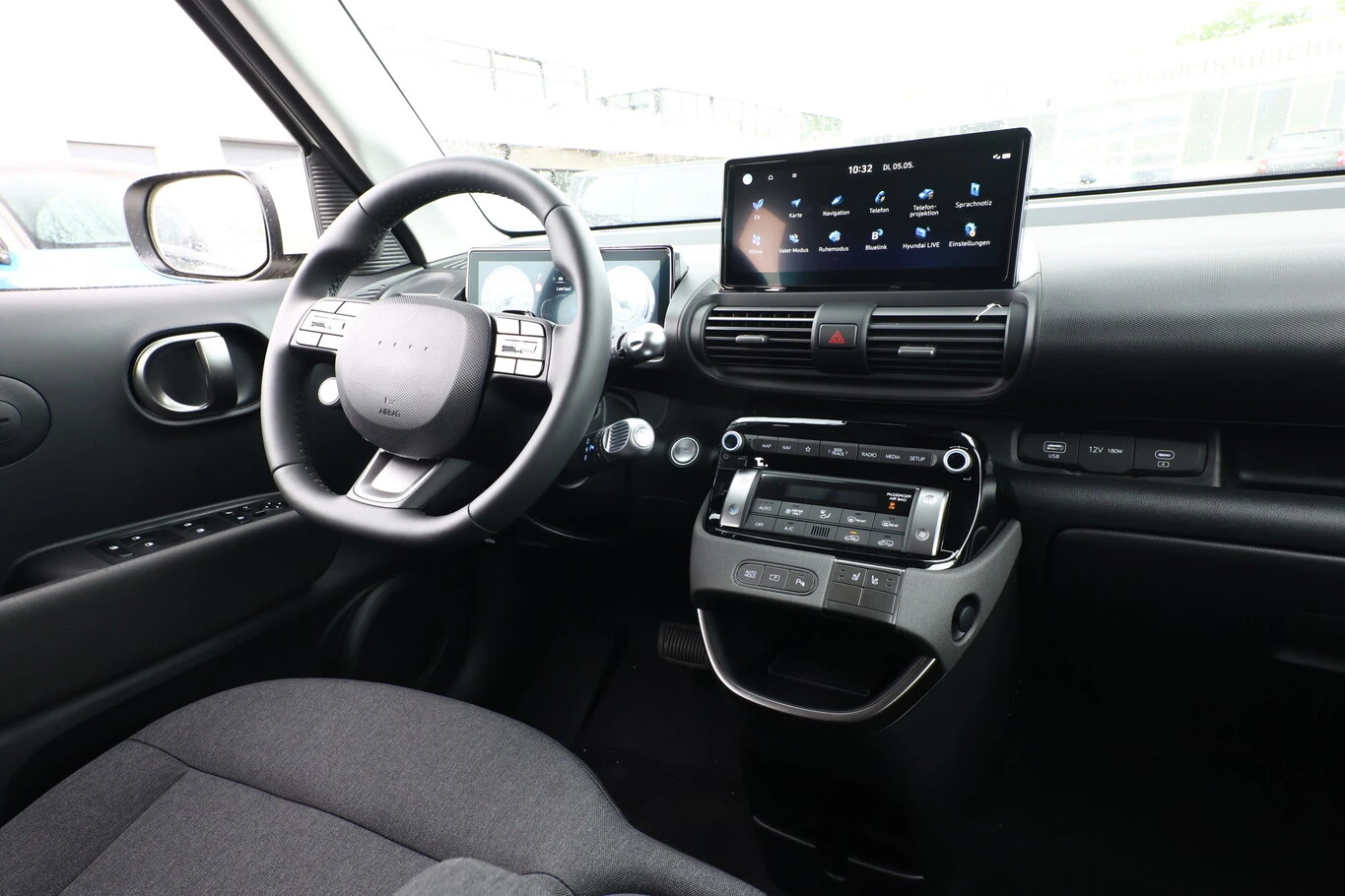 Hyundai Inster, снимка 7 - Автомобили и джипове - 54454721