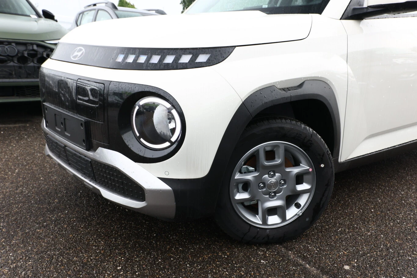 Hyundai Inster, снимка 3 - Автомобили и джипове - 54454721