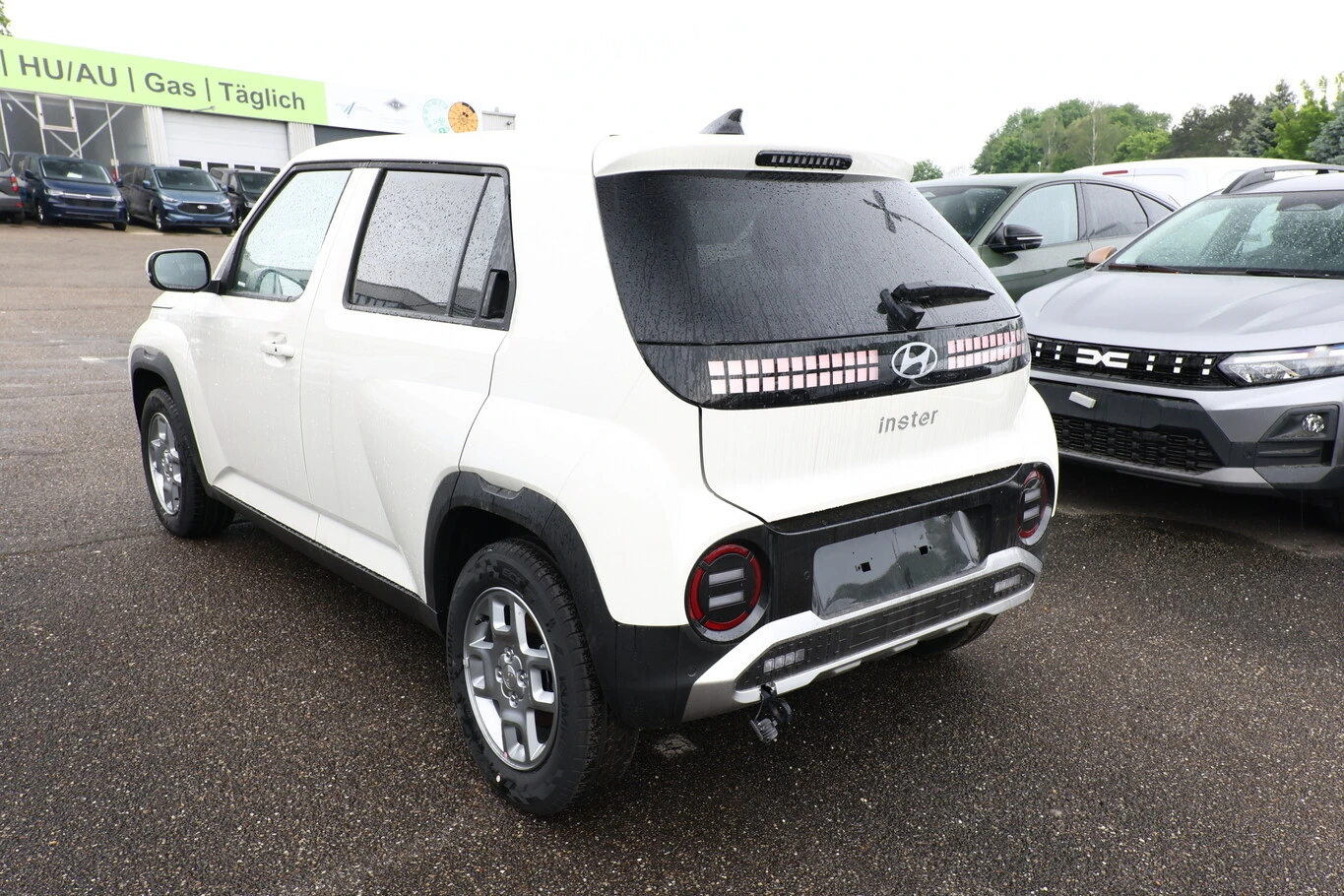 Hyundai Inster, снимка 2 - Автомобили и джипове - 54454721