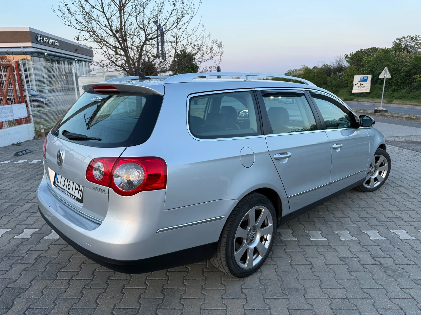 VW Passat * 2.0TDI* 140HP* HighLine* Navi* , снимка 4 - Автомобили и джипове - 54559118