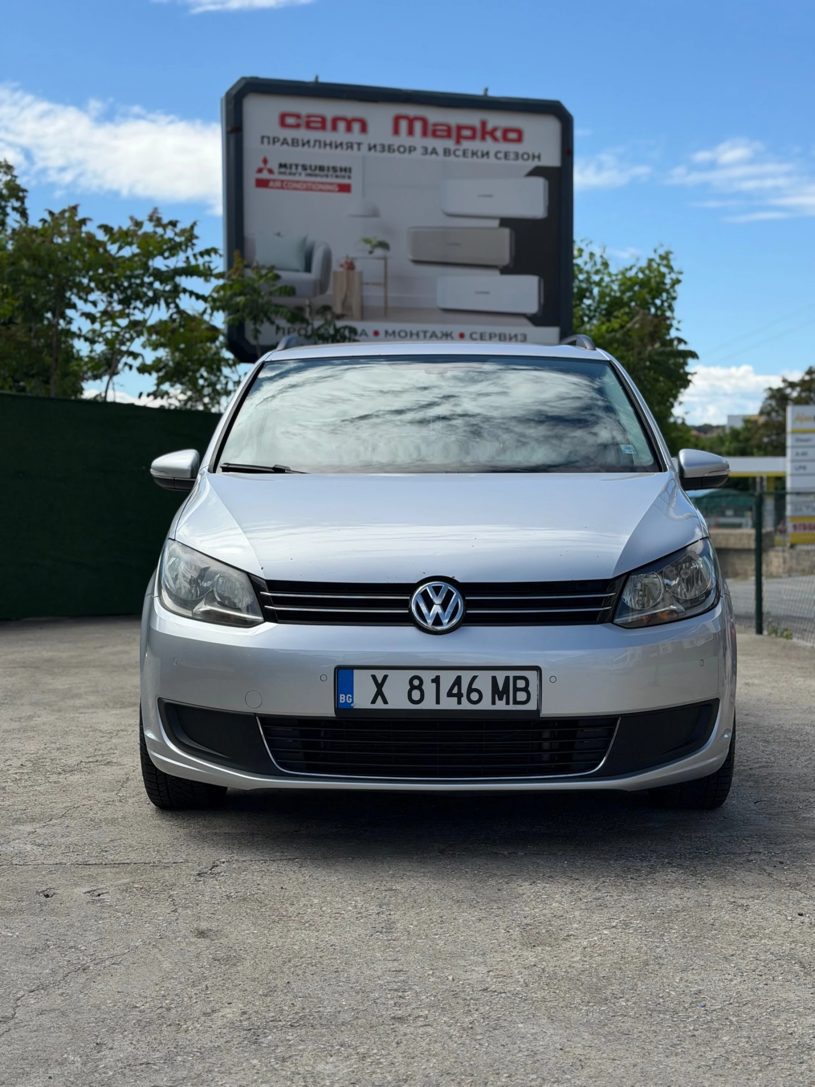 VW Touran 2.0TDI DSG, снимка 6 - Автомобили и джипове - 54579945
