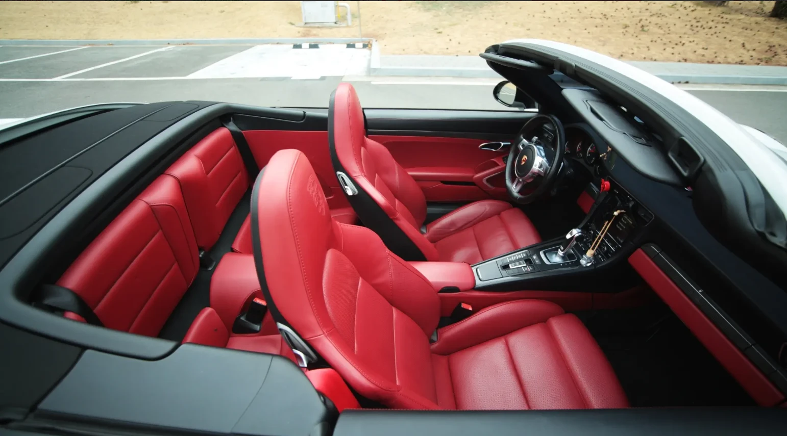 Porsche 911 TURBO S * CARBON CERAMIC , снимка 14 - Автомобили и джипове - 55132137