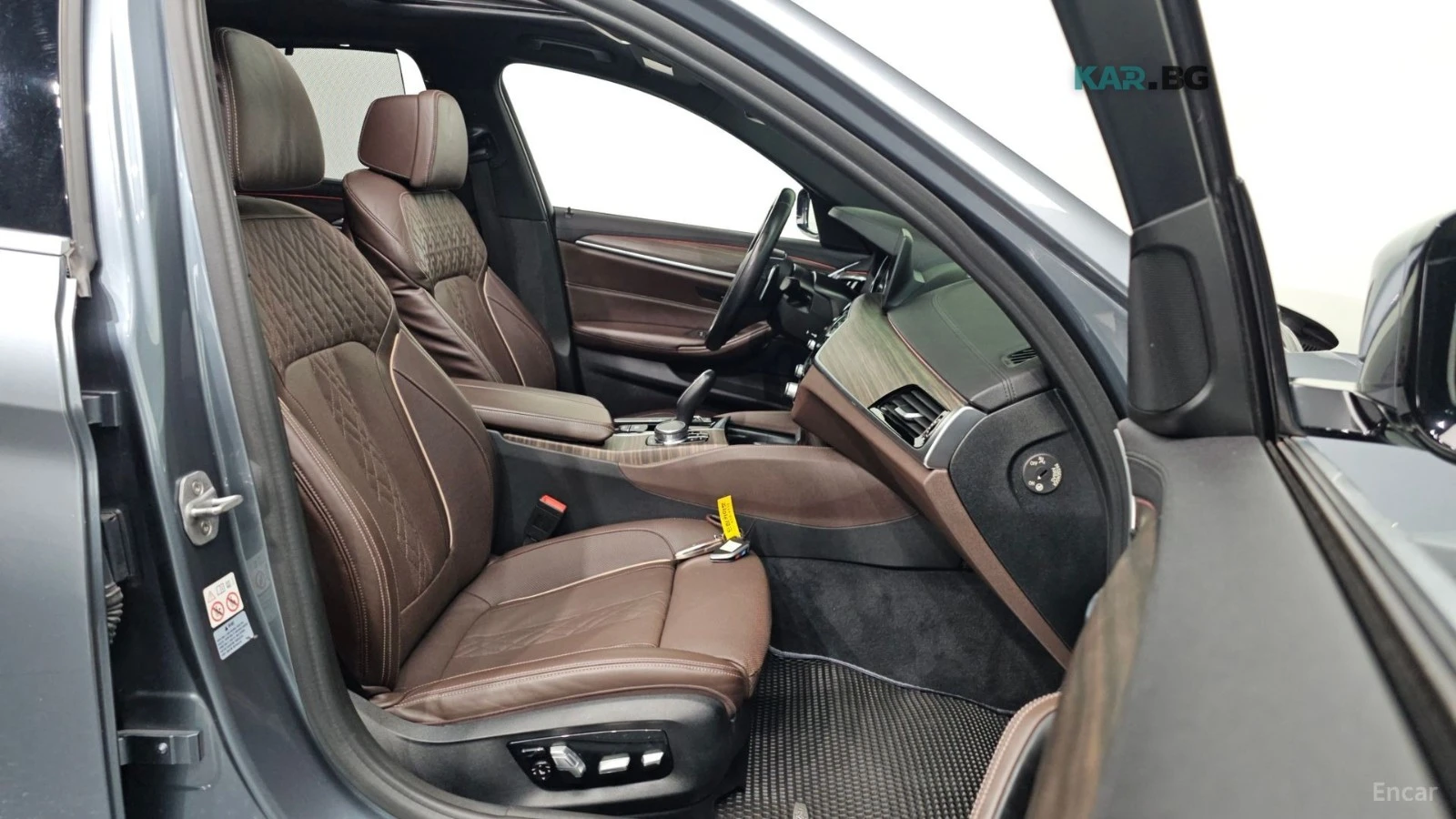 BMW 530 XDRIVE* MSPORT* DISTRONIC* 360* ОБДУХВАНЕ* HUD* , снимка 10 - Автомобили и джипове - 55139307
