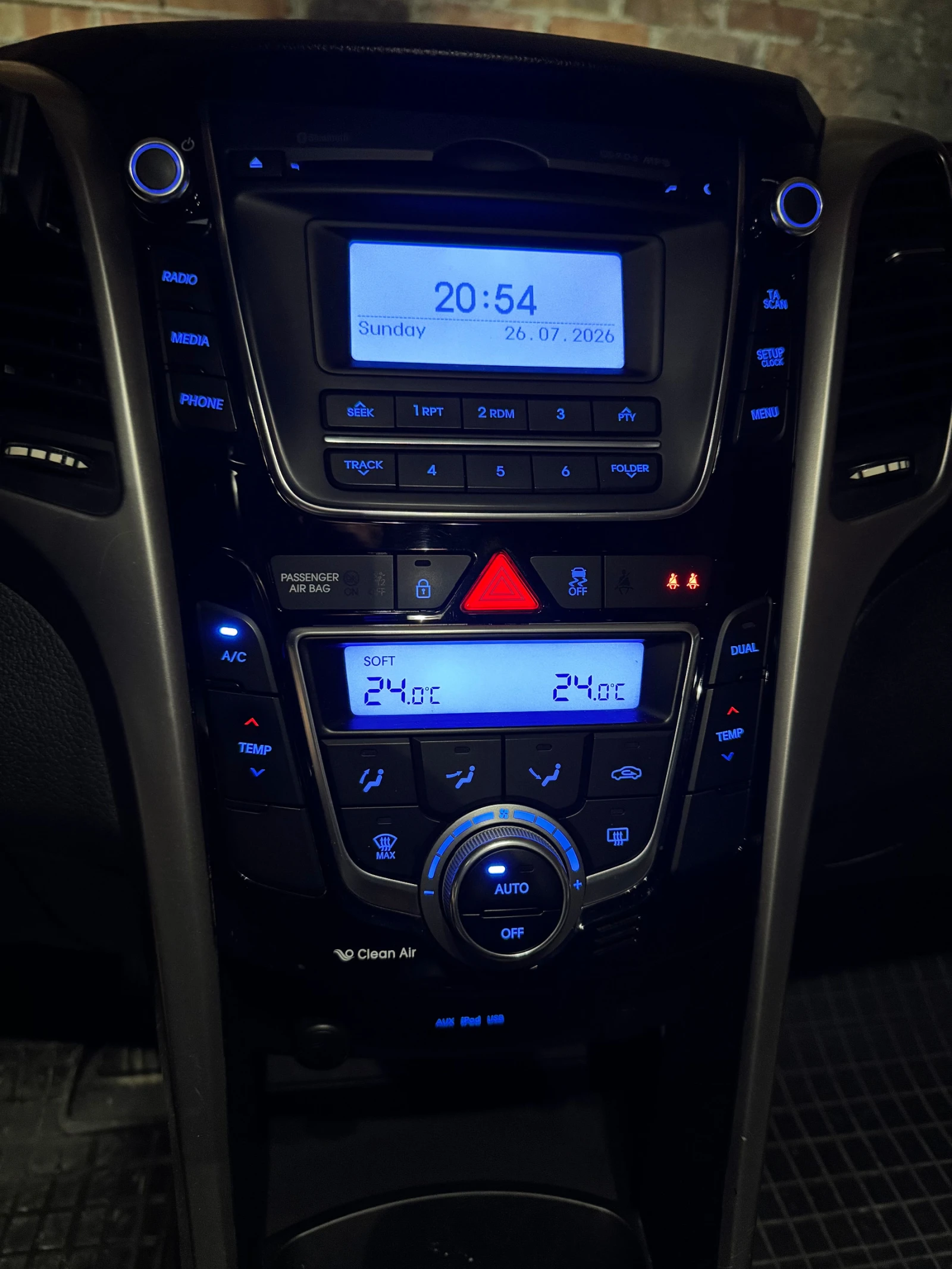 Hyundai I30 1.6 GDI България, снимка 10 - Автомобили и джипове - 55420116