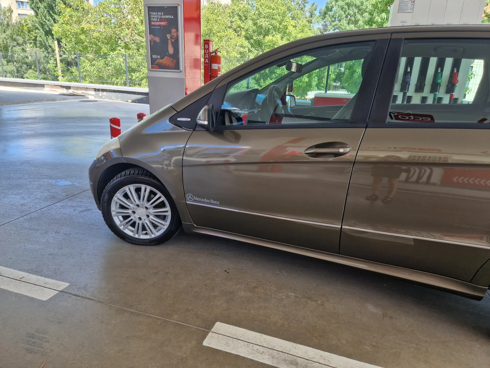 Mercedes-Benz A 180, снимка 3 - Автомобили и джипове - 55481506