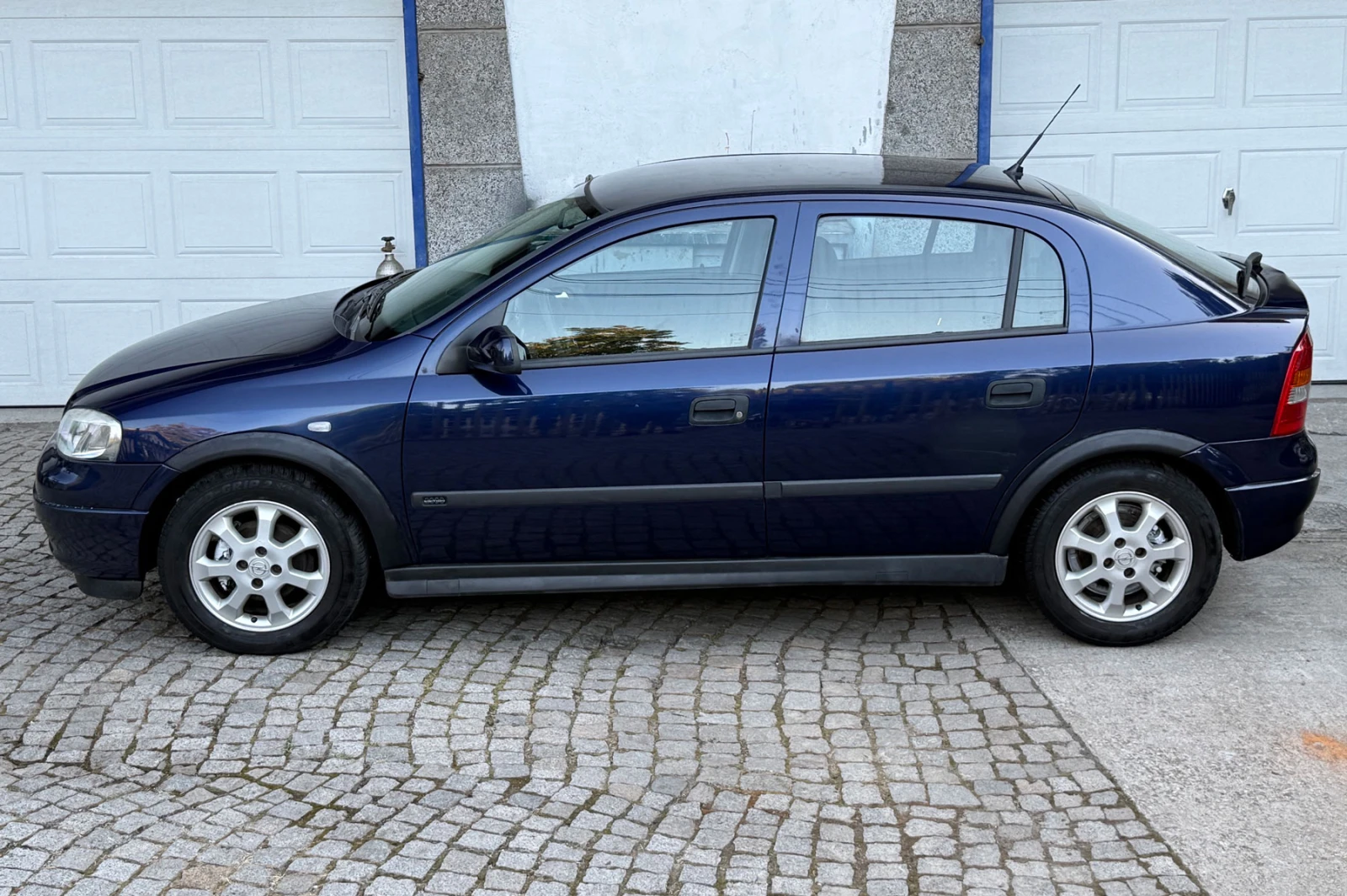 Opel Astra 1.6 75kc Германия, снимка 3 - Автомобили и джипове - 56258788