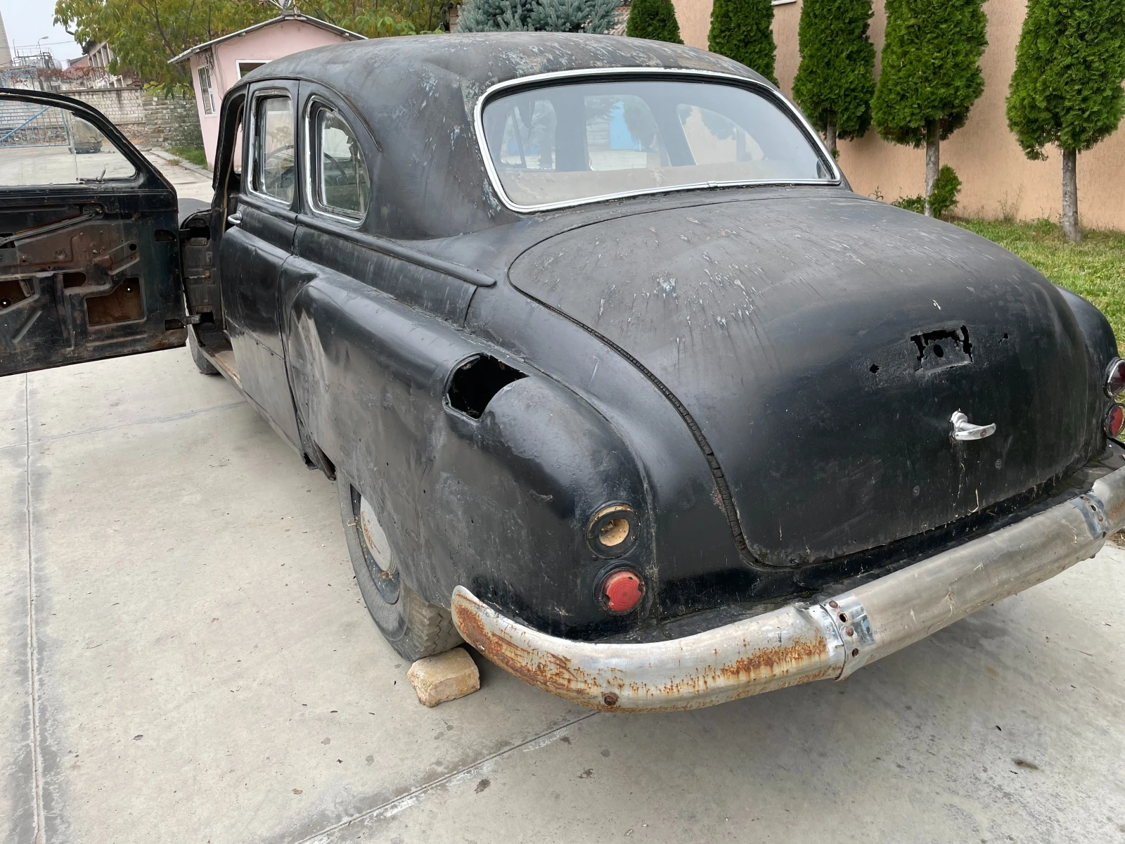 ����� � ��� 12 ��� | Mobile.bg � ����������� 3