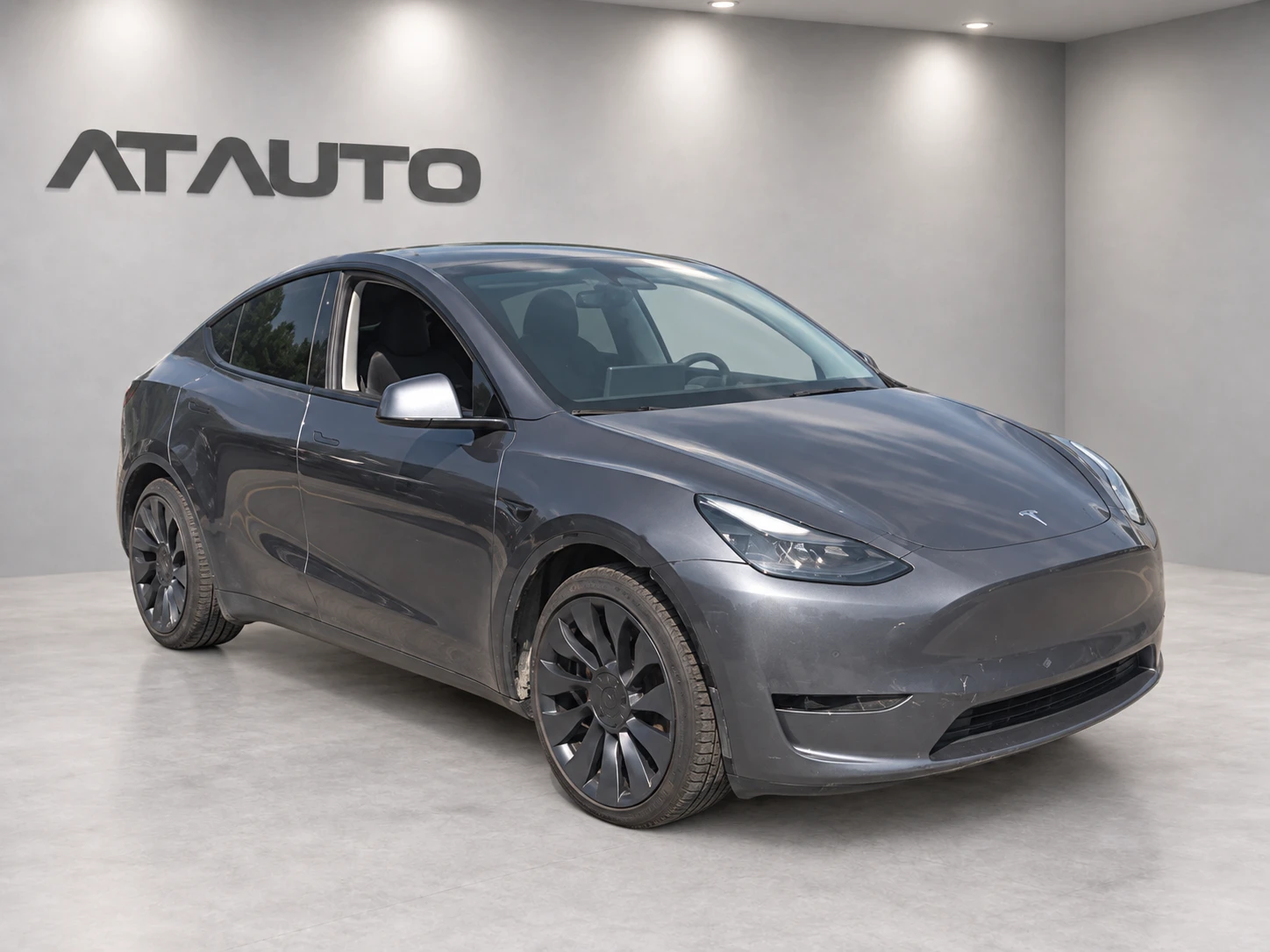 Tesla Model Y PERFORMANCE AWD