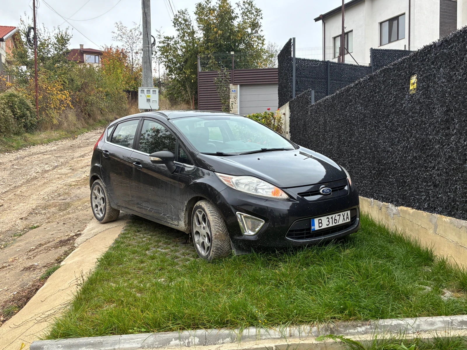 Ford Fiesta 1, 6 газ, снимка 2 - Автомобили и джипове - 56707914